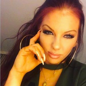 Meet your Posher, Shauna